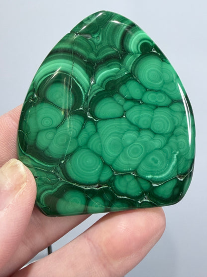 Congo Malachite Freeform With Stand – 5.8cm (C)