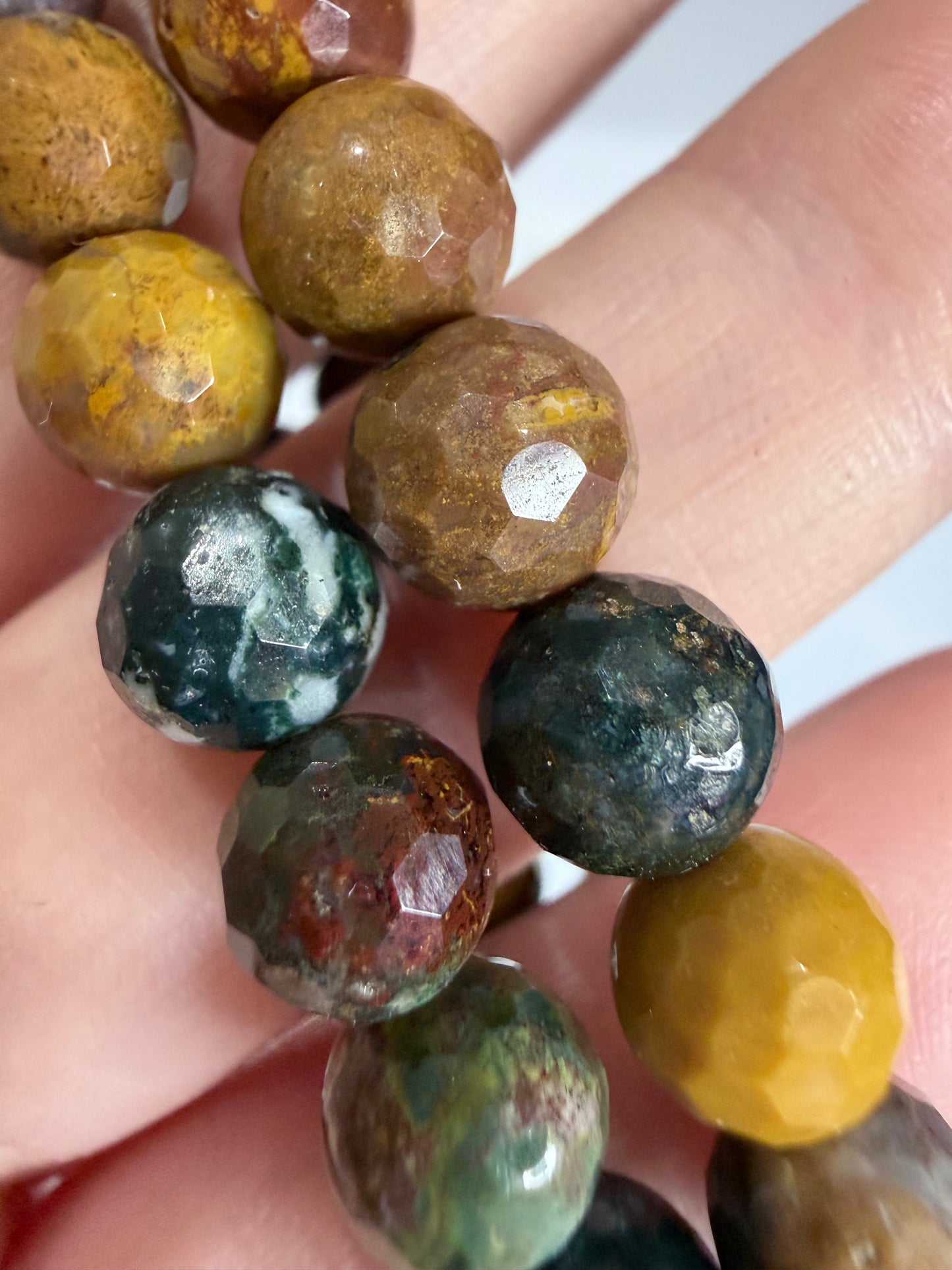 8mm Ocean Jasper Faceted Bracelet

Joy • Positivity • Emotional Healing