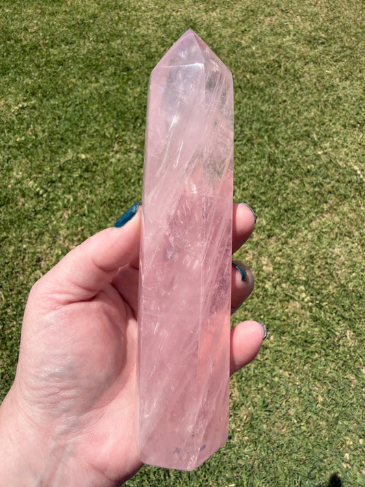Rose Quartz Tower – 420g | 17cm Premium