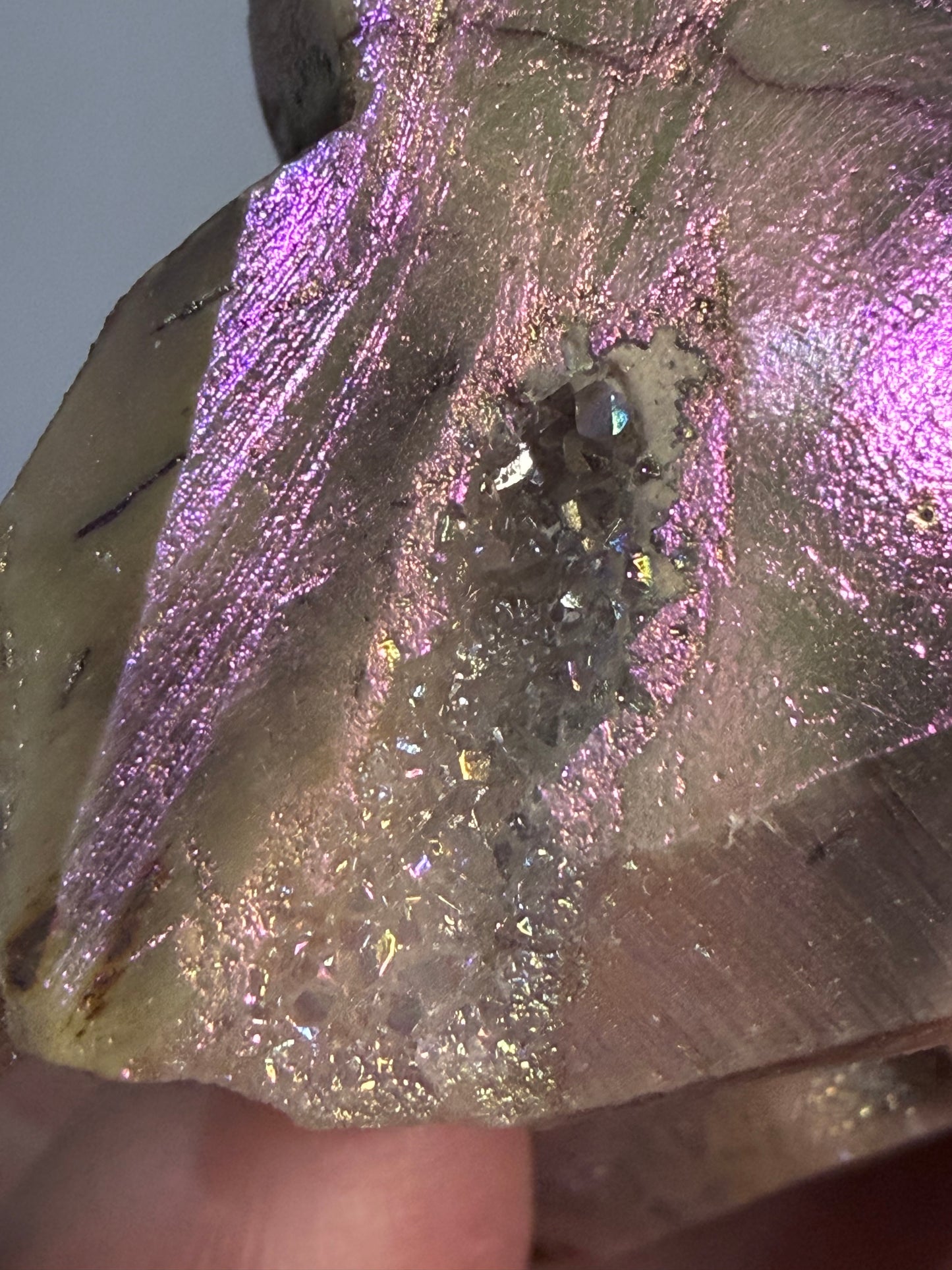 Aura Sphalerite Druzy Butterfly Carving F