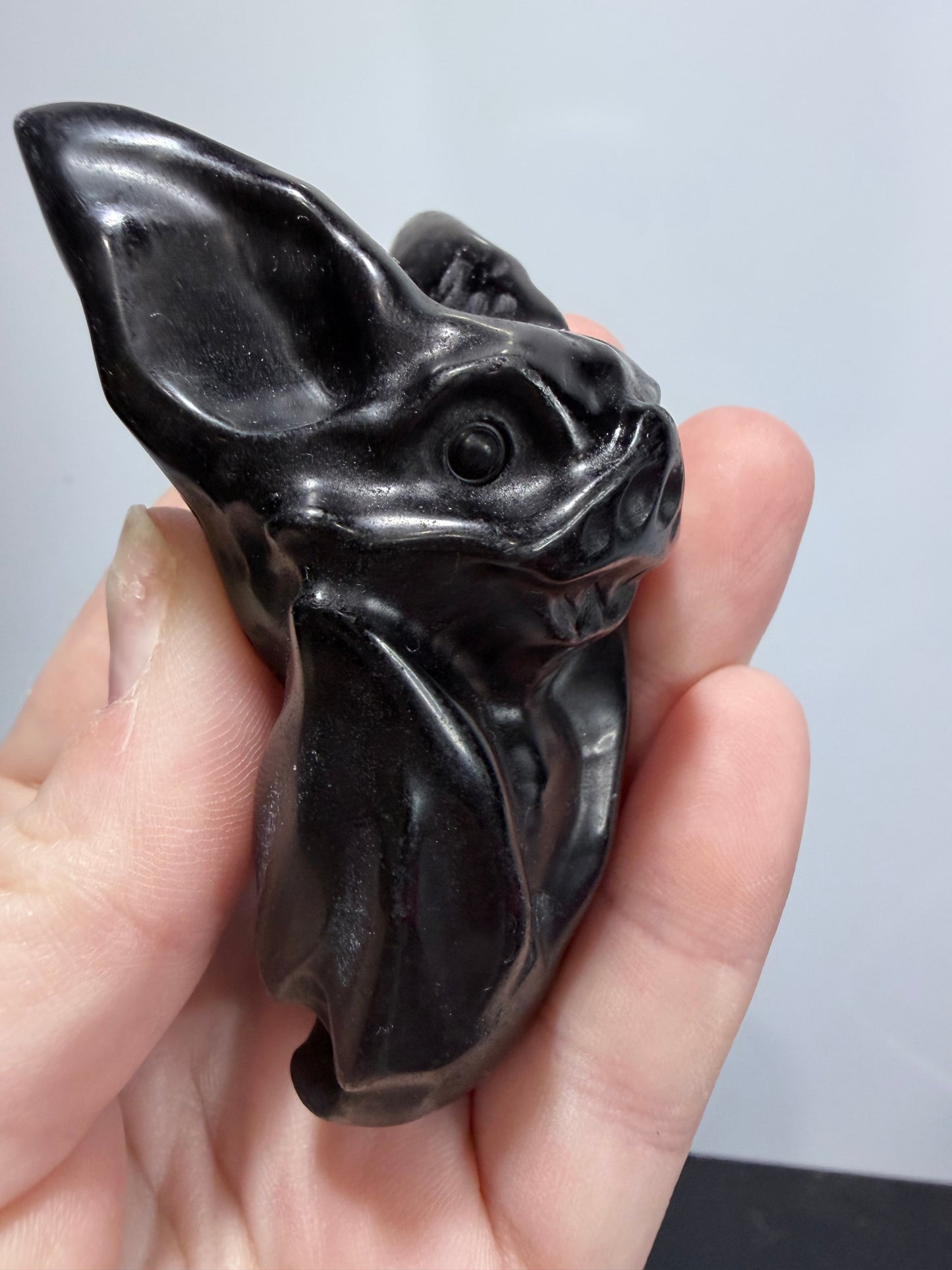 BLACK OBSIDIAN BAT ON STAND (A)