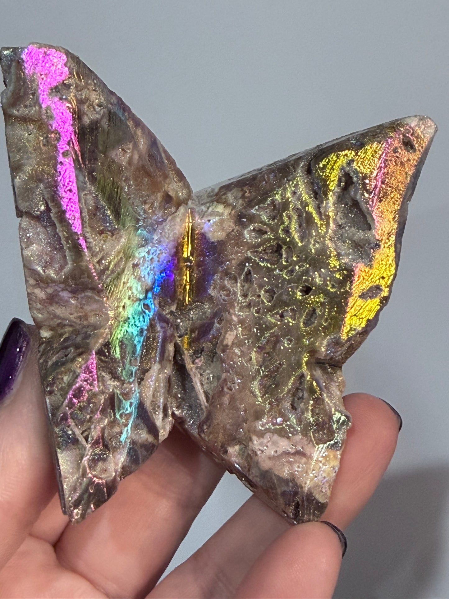 🌈 Aura Sphalerite Druzy Butterfly Carving E