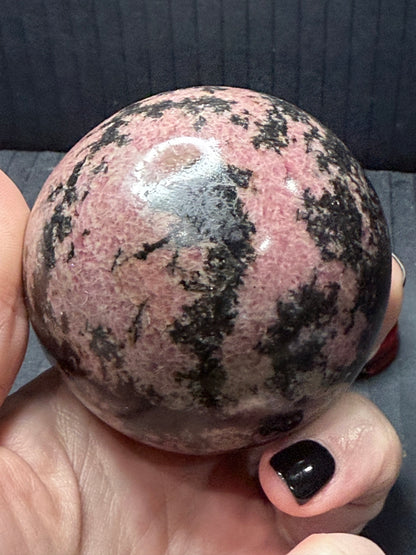 Rhodonite Sphere (500g | 6.5cm)