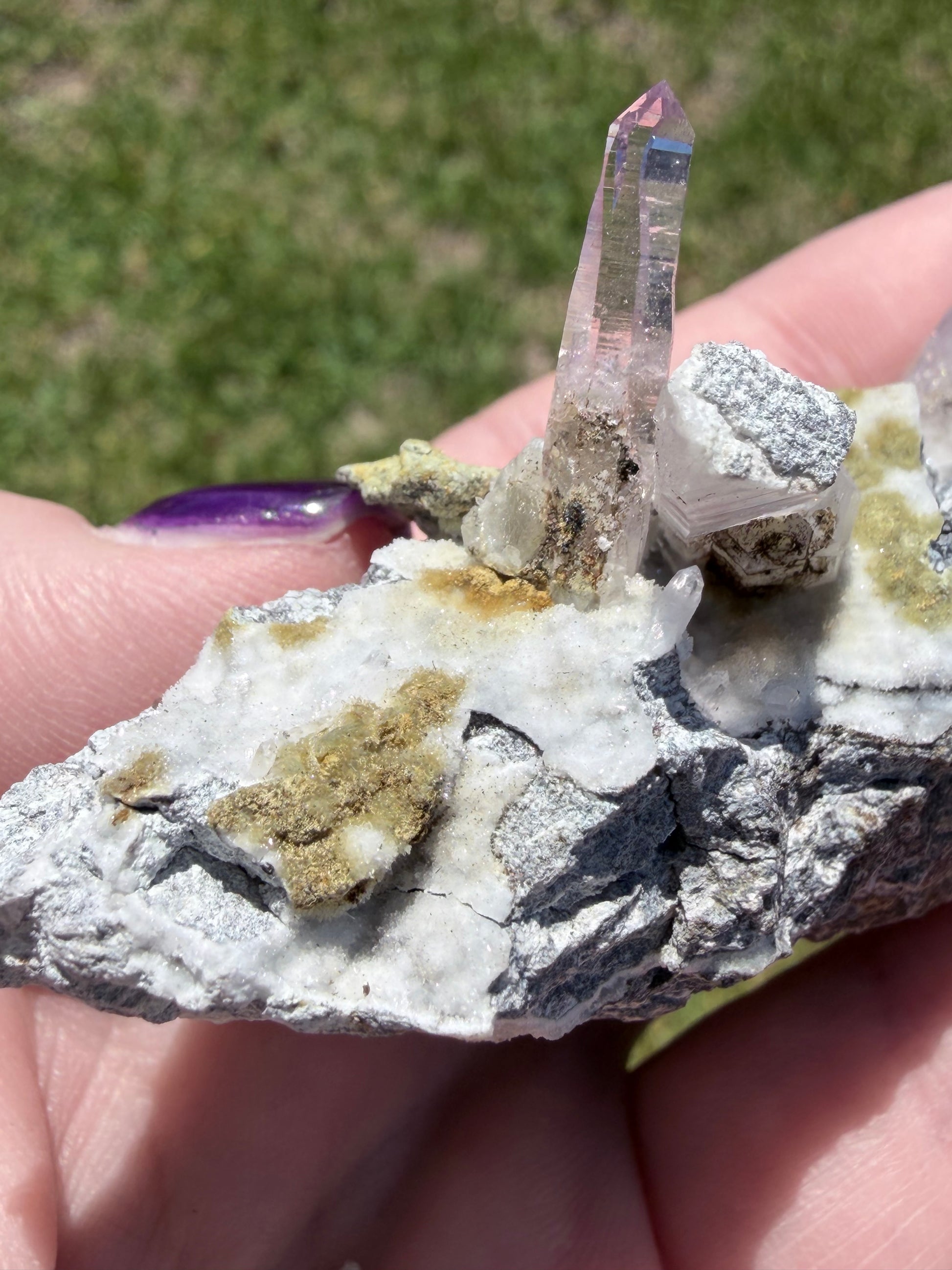 Vera Cruz Amethyst on Matrix – Collector / Display Grade 106g - Crystal wonderland By Lisa