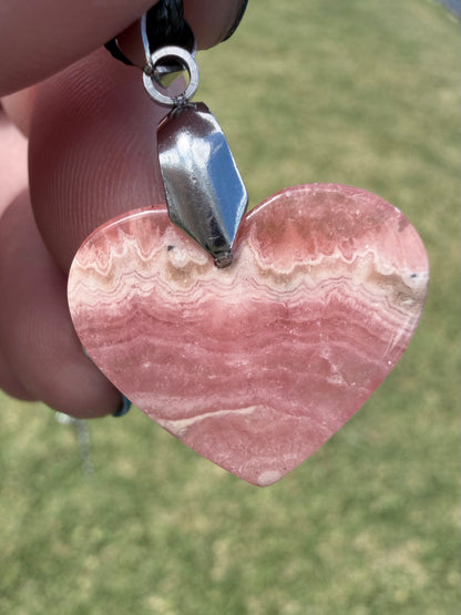 Rhodochrosite Heart Pendant Necklace – 50cm Rope Chain (Gift Box Included)