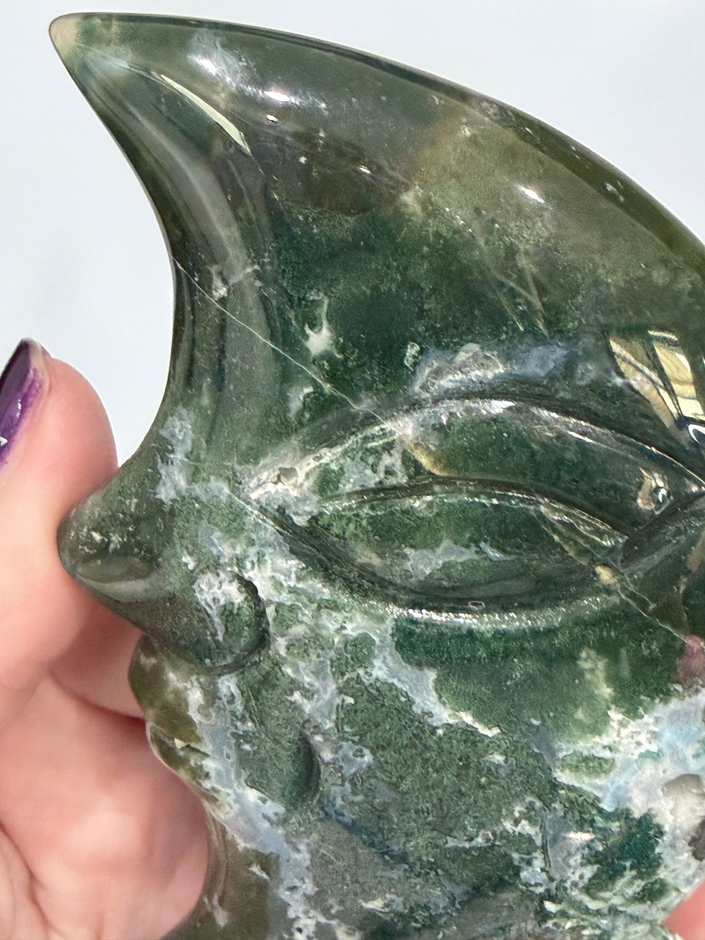 Moss Agate Moon Face Carving – 12.2cm