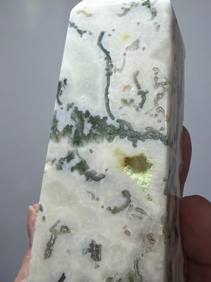 Moss Agate Druzy Tower – 12.5cm