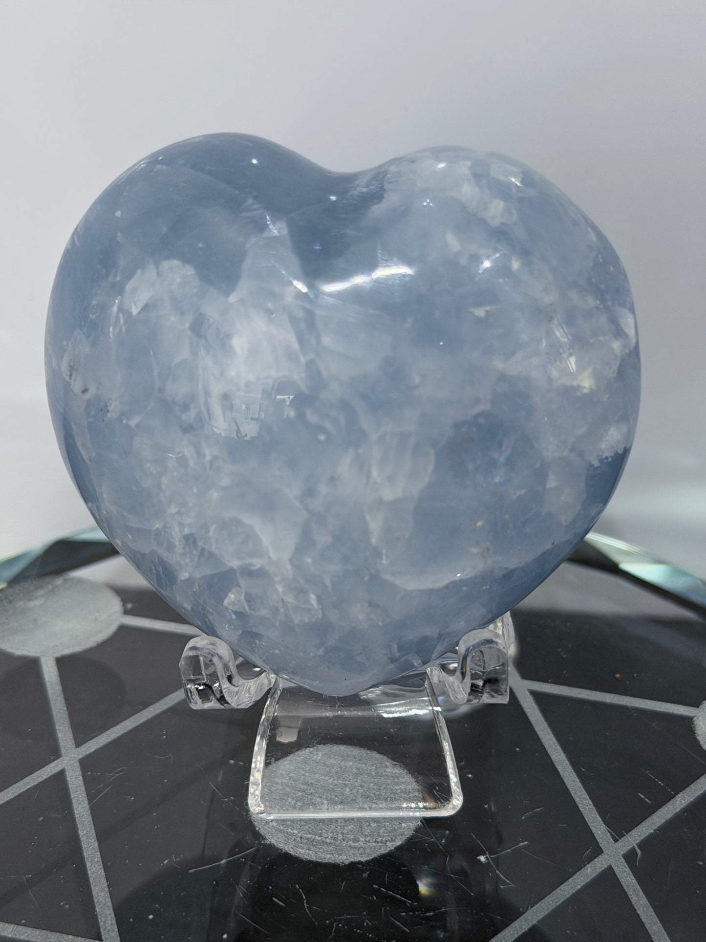 Blue Calcite Heart – 5.2 × 5 cm | 102 g