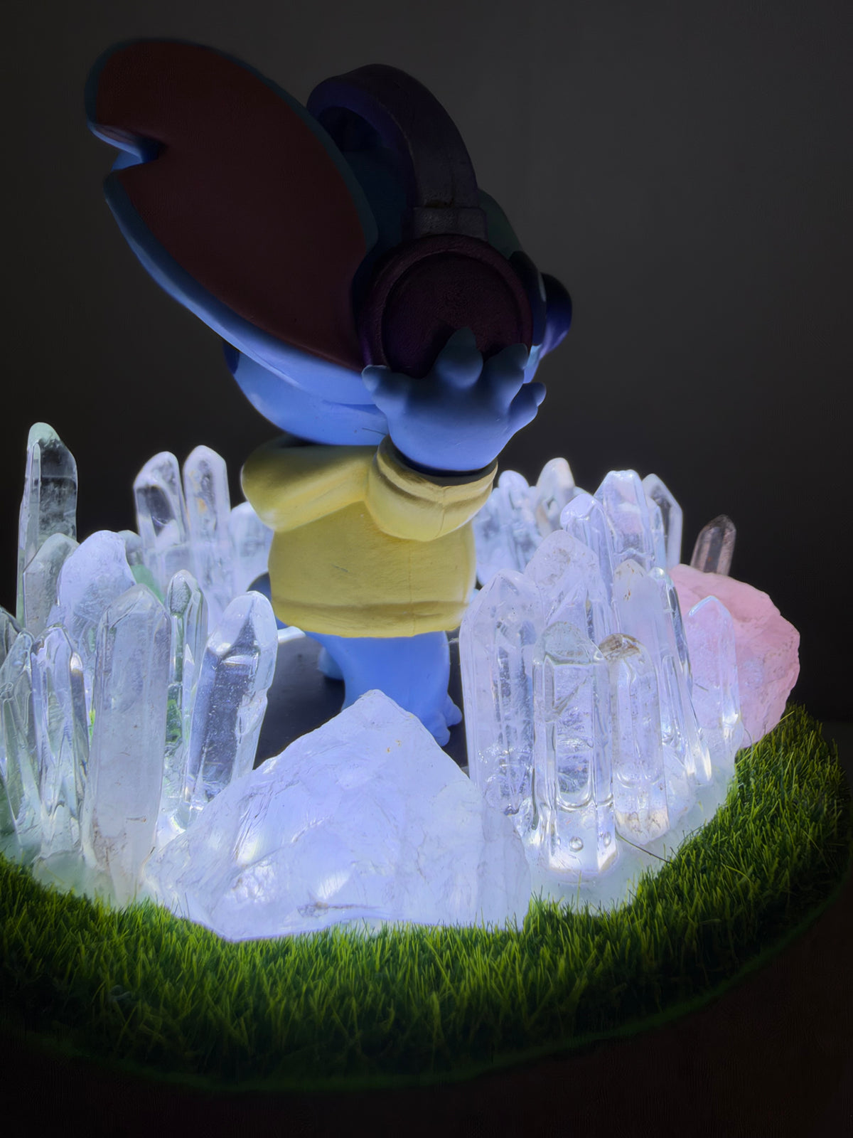 DJ Stitch Crystal Garden USB Lamp
