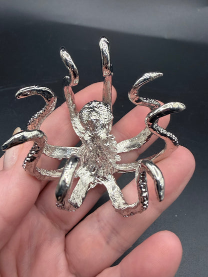 Octopus Sphere Stand – Silver Finish