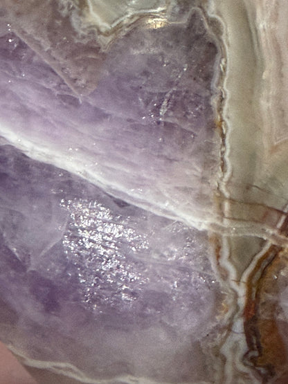 Amethyst & Agate Banded Heart – Free-Standing | 7.4 × 6.8 cm | 150 g B