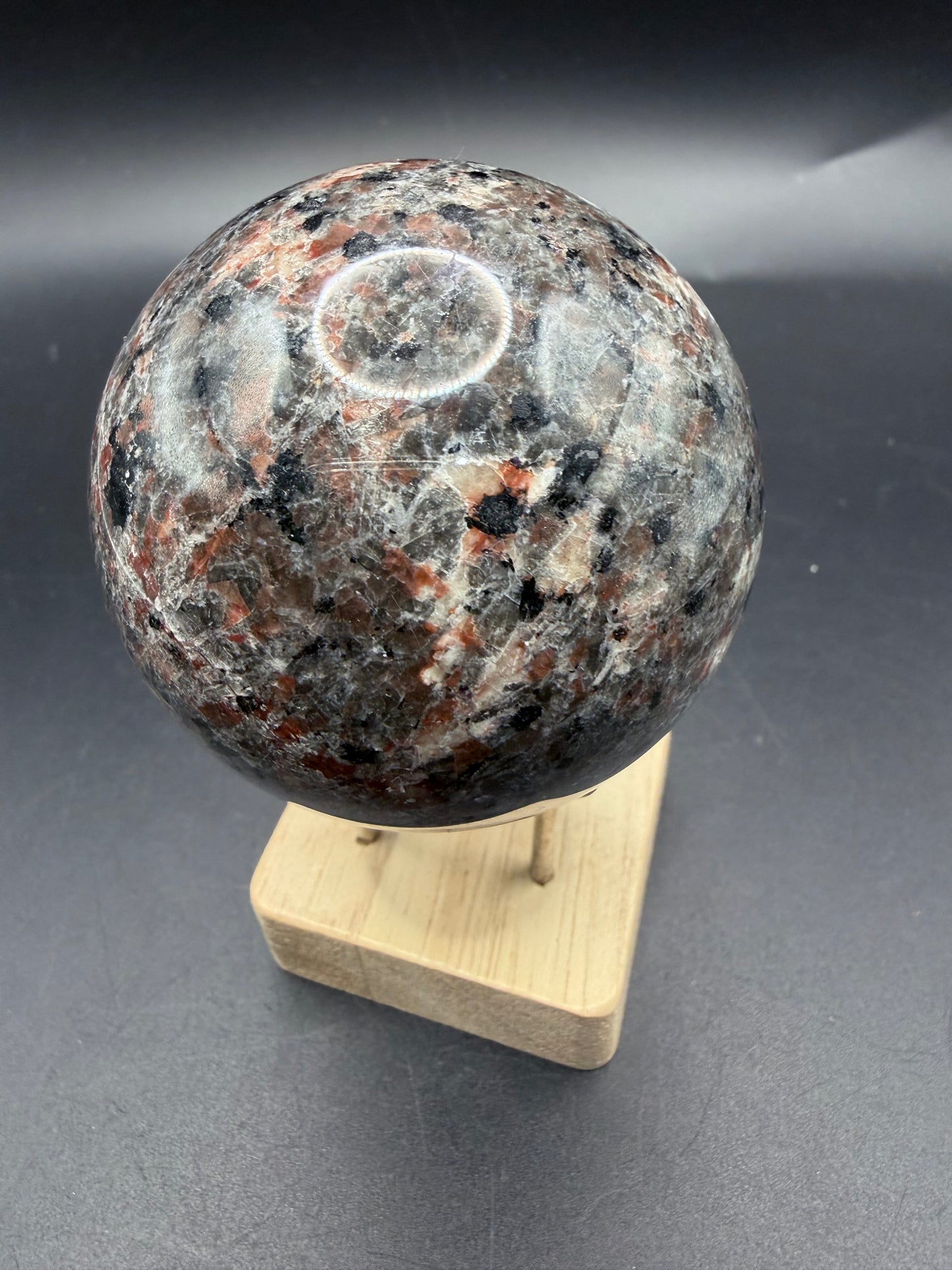 Yooperlite Sphere – UV Reactive Orange Glow