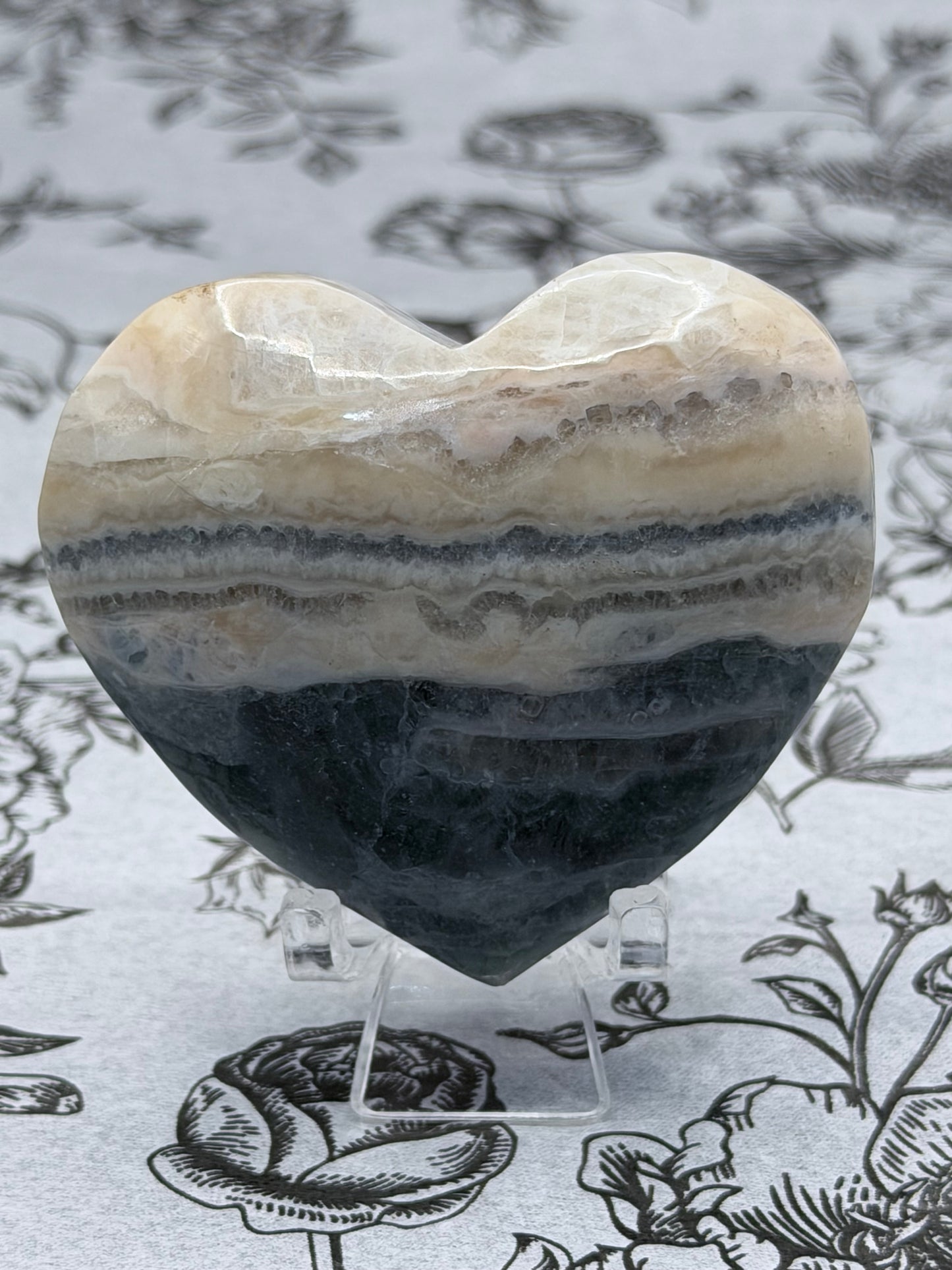 Fluorite in Matrix Heart – UV Reactive 133g | 6.2 x 5.7cm