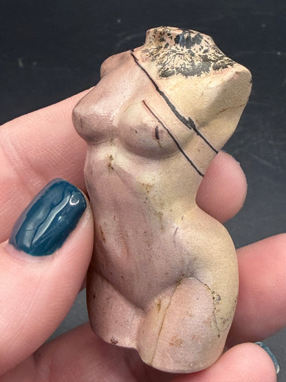 Dendritic Jasper Goddess Body Carving – 6 × 3 cm