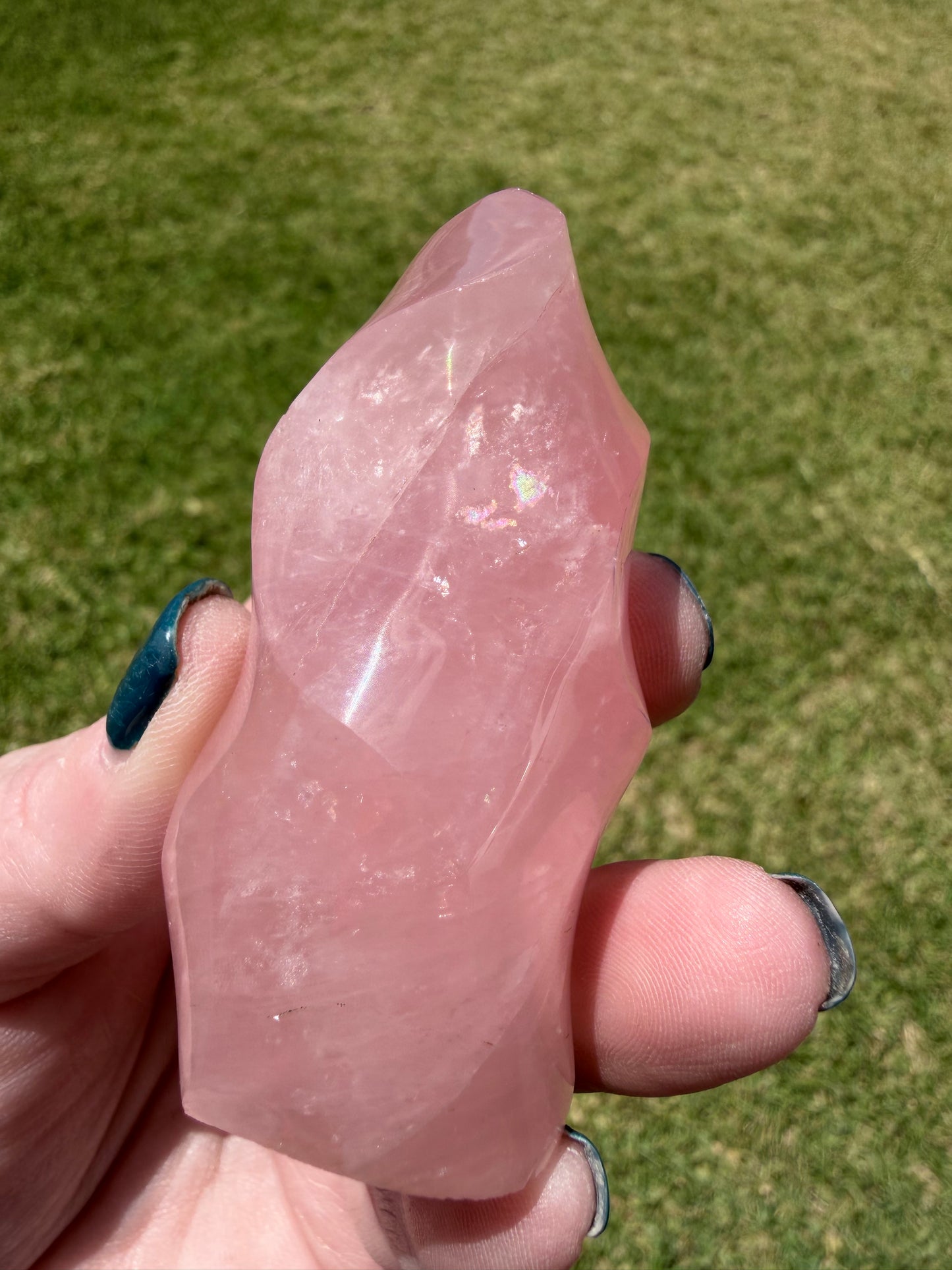 Bright Pink Rose Quartz Flame – 100g