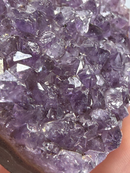 Amethyst Druzy Heart Cluster With Stand – 5.6cm (C)