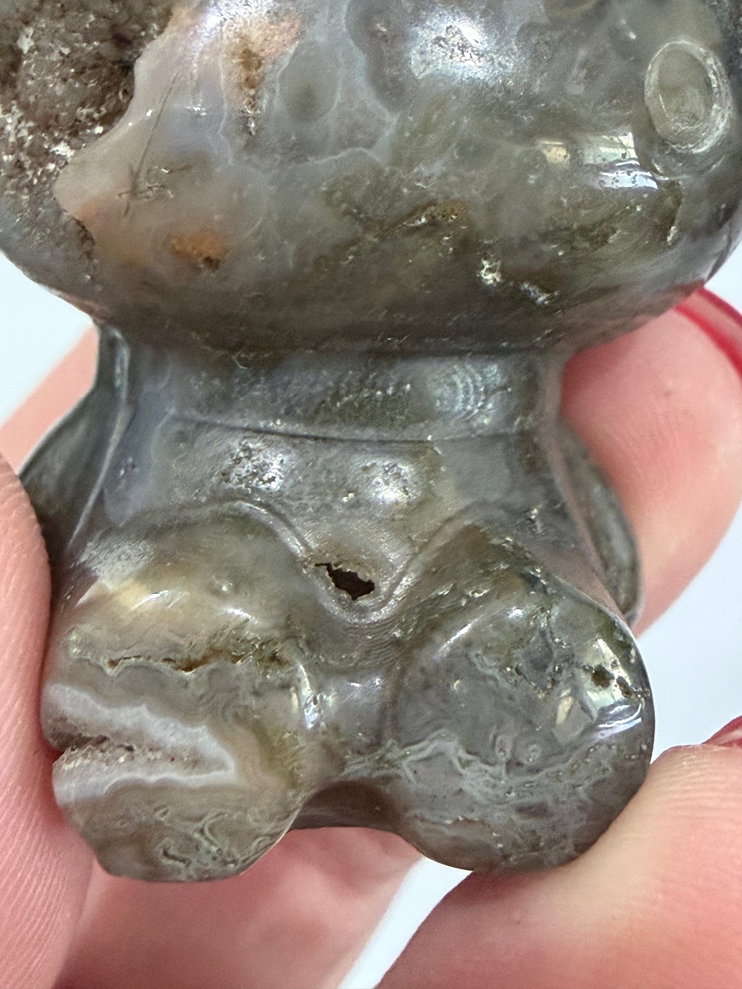 Hello Kitty Moss Agate Crystal Carving – 5cm Druzy Pocket