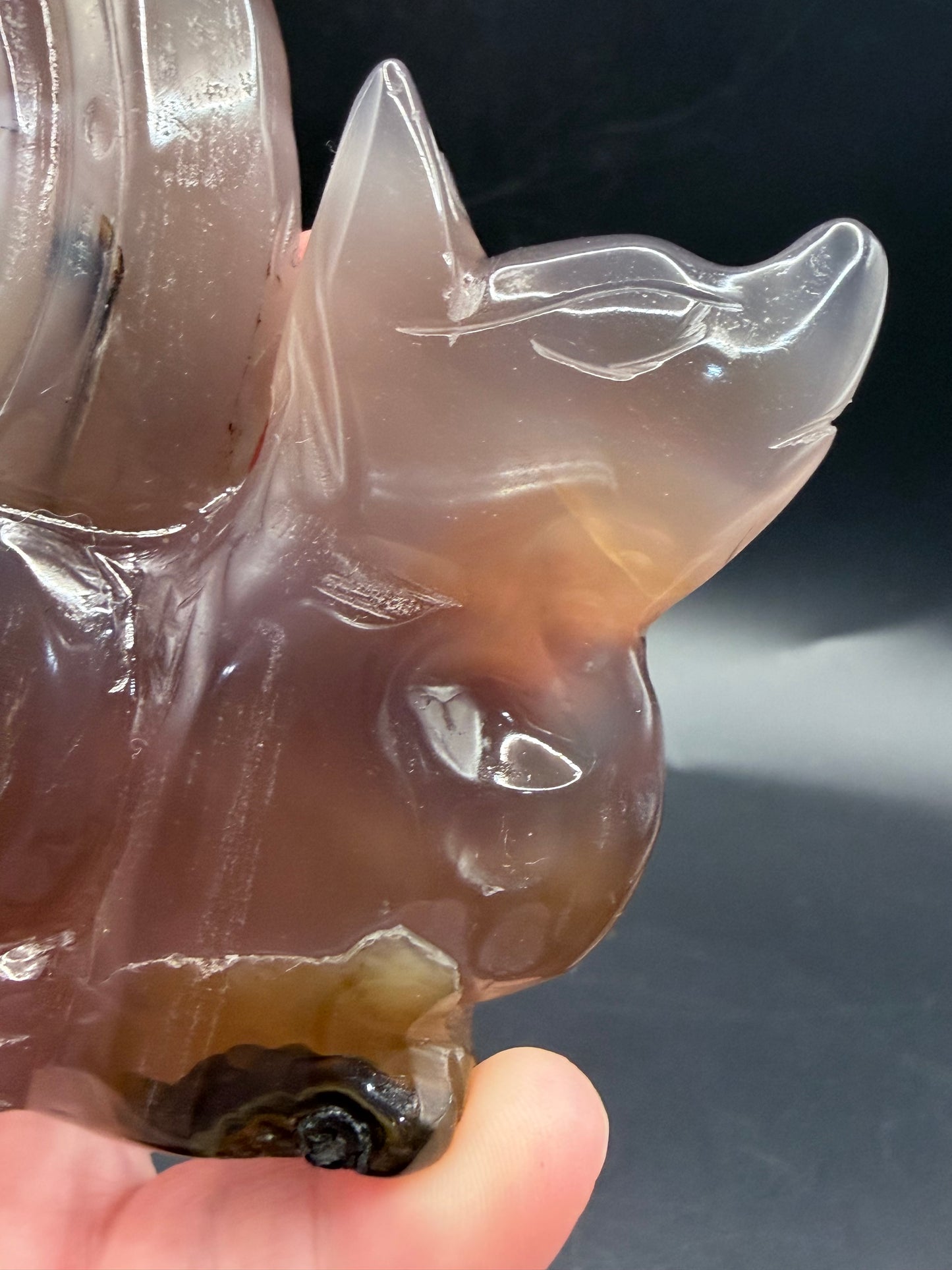 Nine-Tailed Fox Druzy Agate Carving
