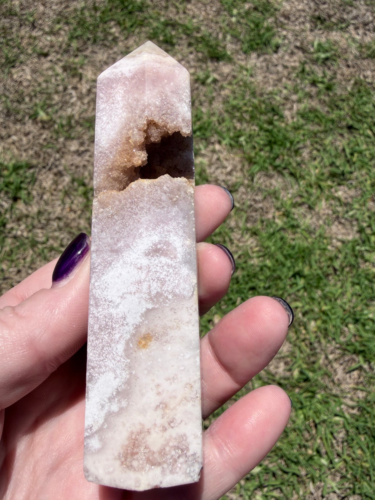Flower Agate Druzy Tower 10.5 × 3.6 cm | 160 g