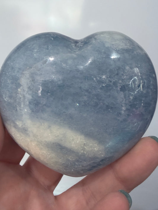 Blue Calcite Chubby Heart– 263g - 7.5cm