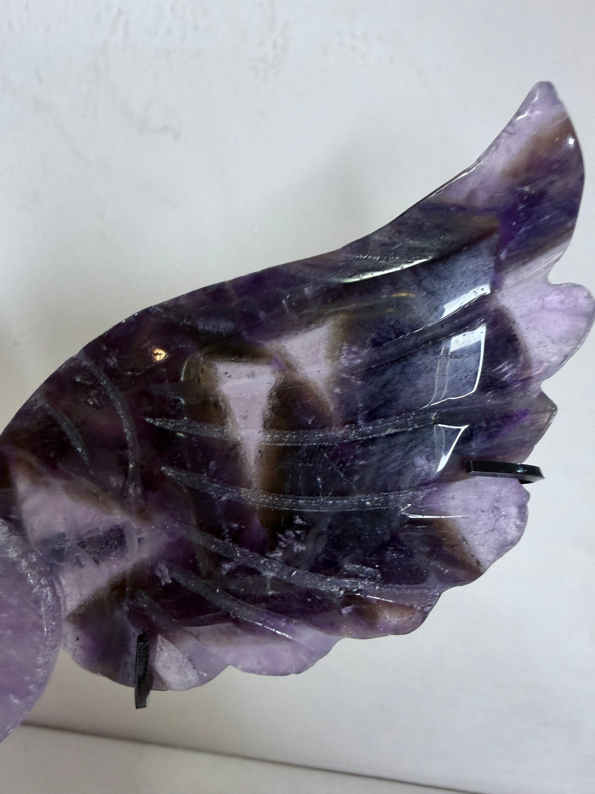 Amethyst Angel Wings with Heart on Stand – 25cm