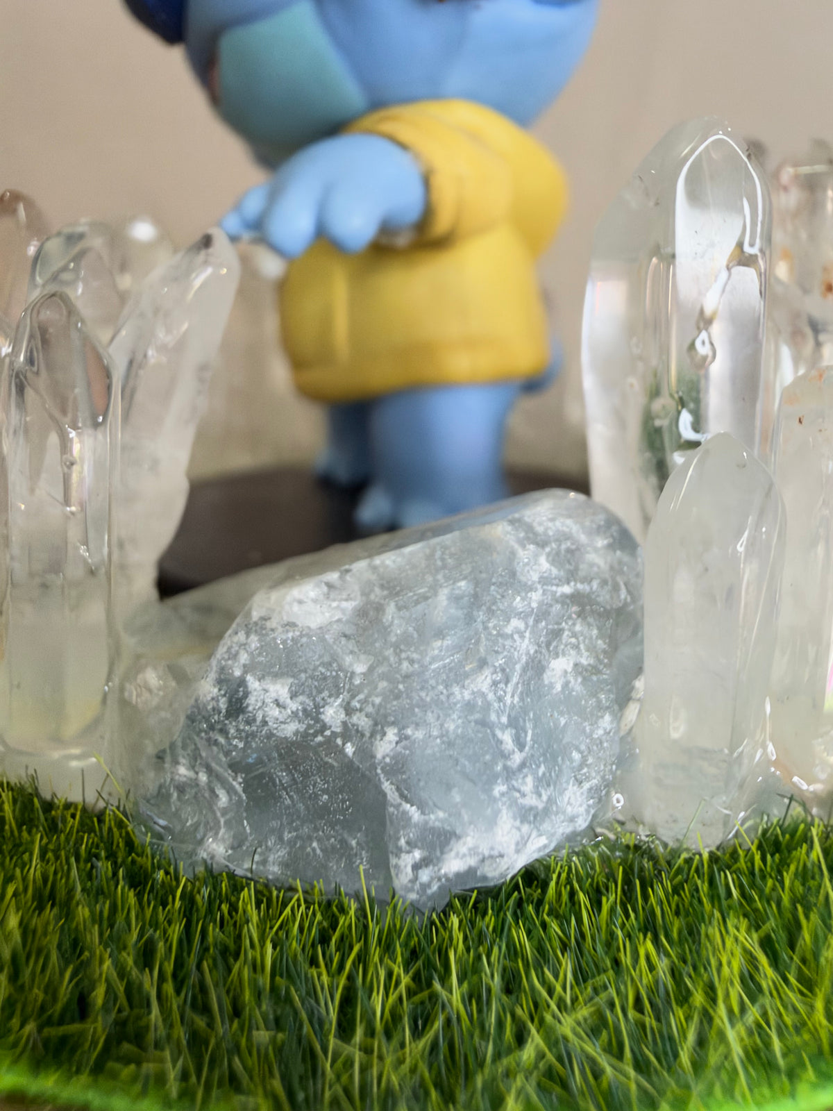 DJ Stitch Crystal Garden USB Lamp