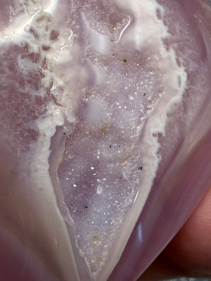 Mauve Lilac Agate Druzy Heart – 5.5 x 5cm | 57g