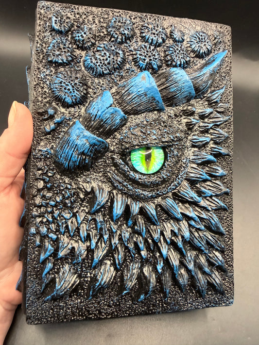Tanokay 3D Dragon Eye Sculpture Journal