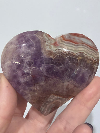 Amethyst & Agate Banded Heart – Self-Standing | 7.2 × 6.6 cm | 146g C