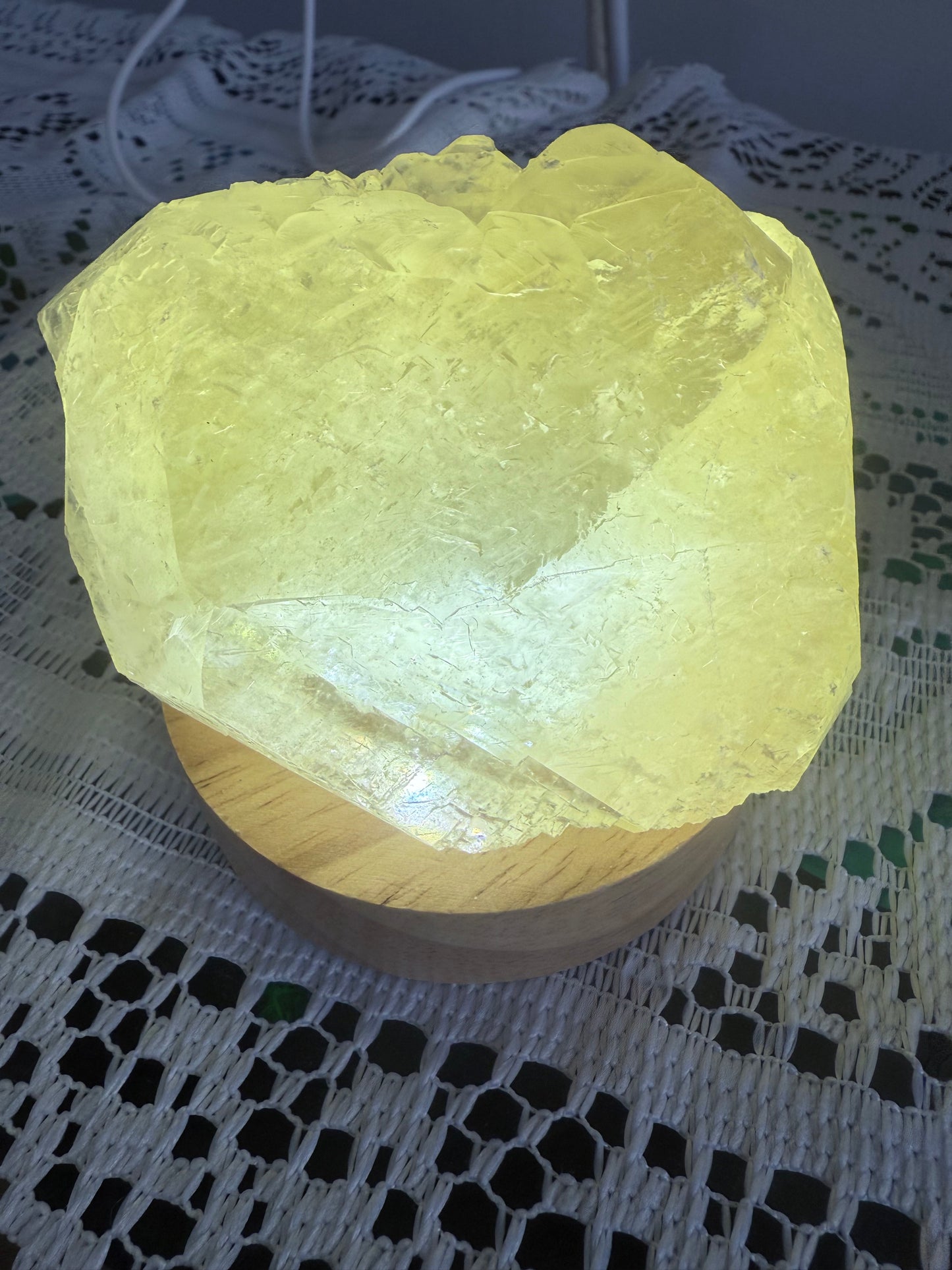 Raw Calcite on Light Base