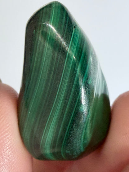 Malachite Tumble Stone H -