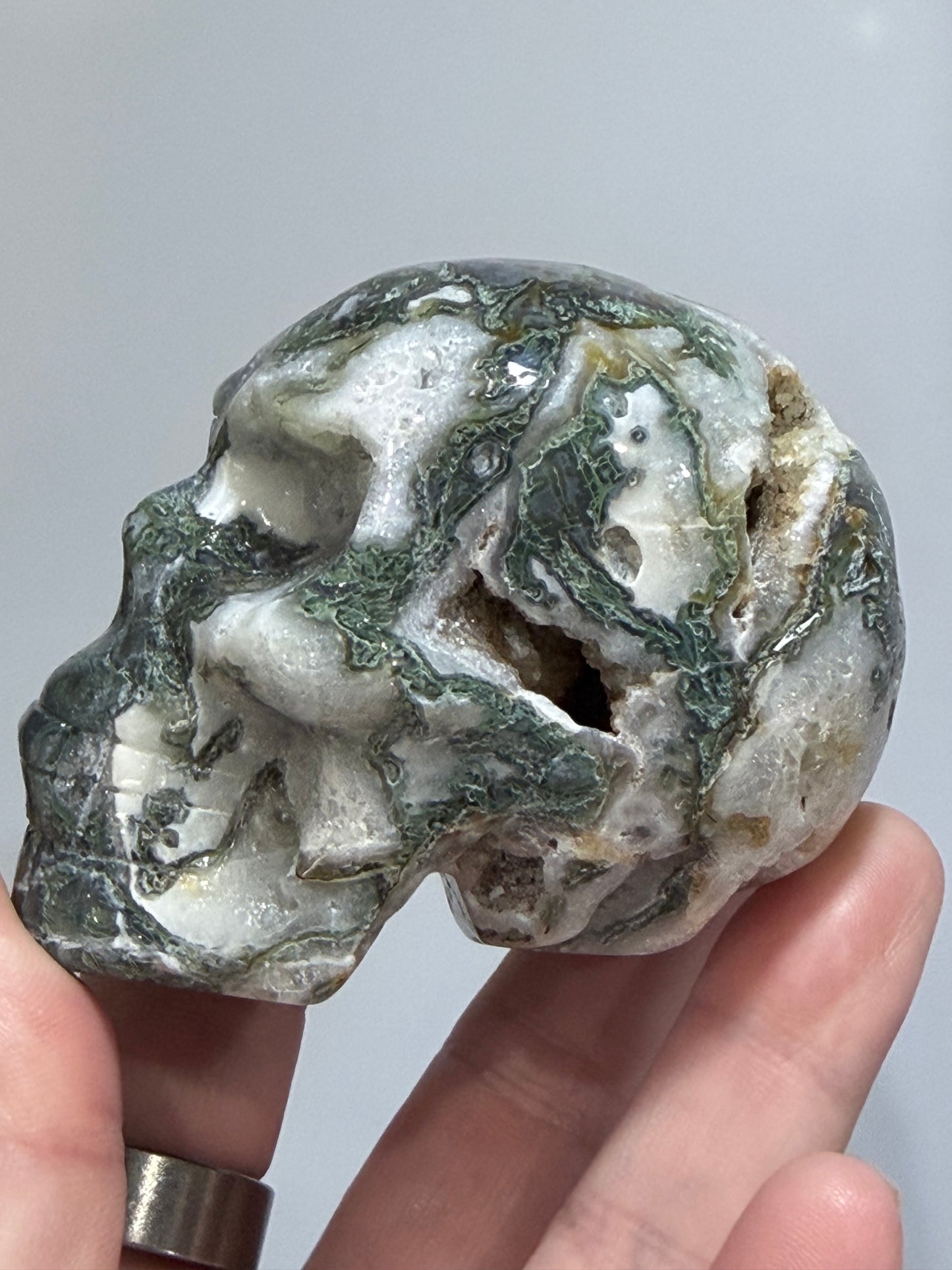 Moss Agate Druzy Skull – 6.5cm 265g