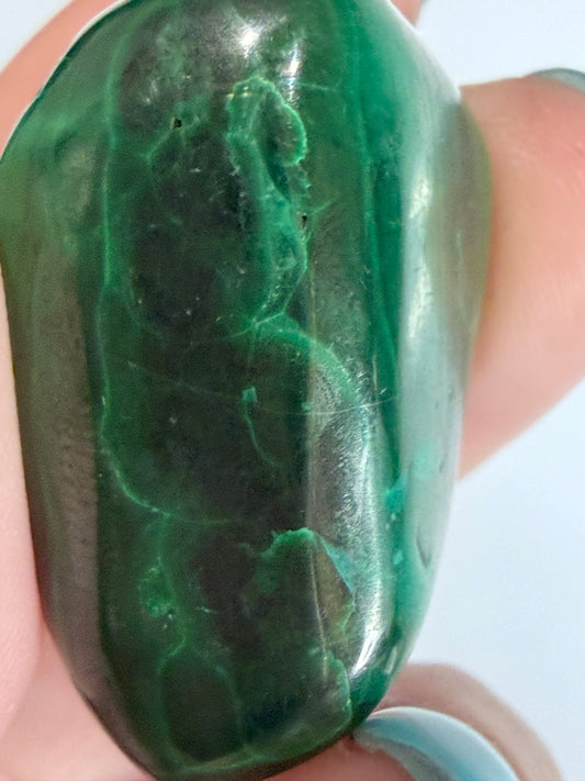 Malachite Tumble Stone – Silken Banded Pattern F -