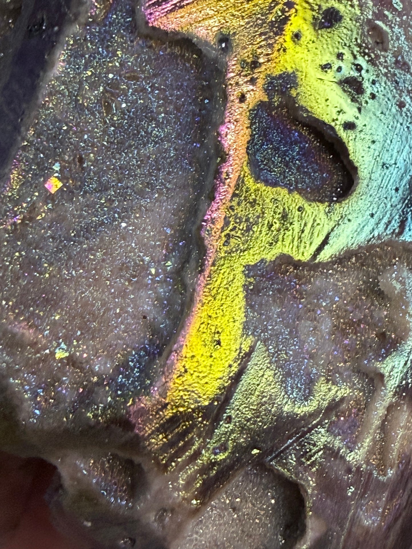 🌈 Aura Sphalerite Druzy Butterfly Carving E