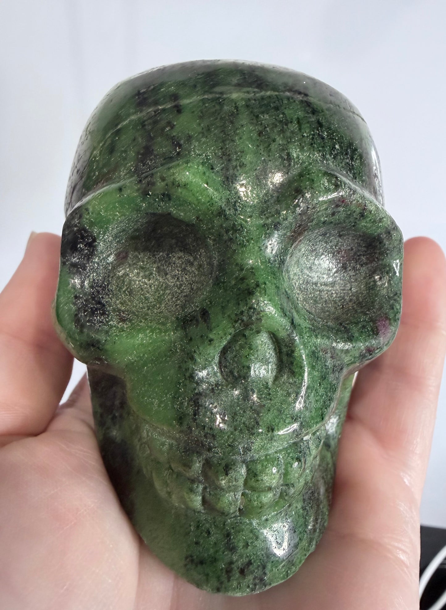 Ruby in Zoisite Skull (UV Reactive) – Large | 757g