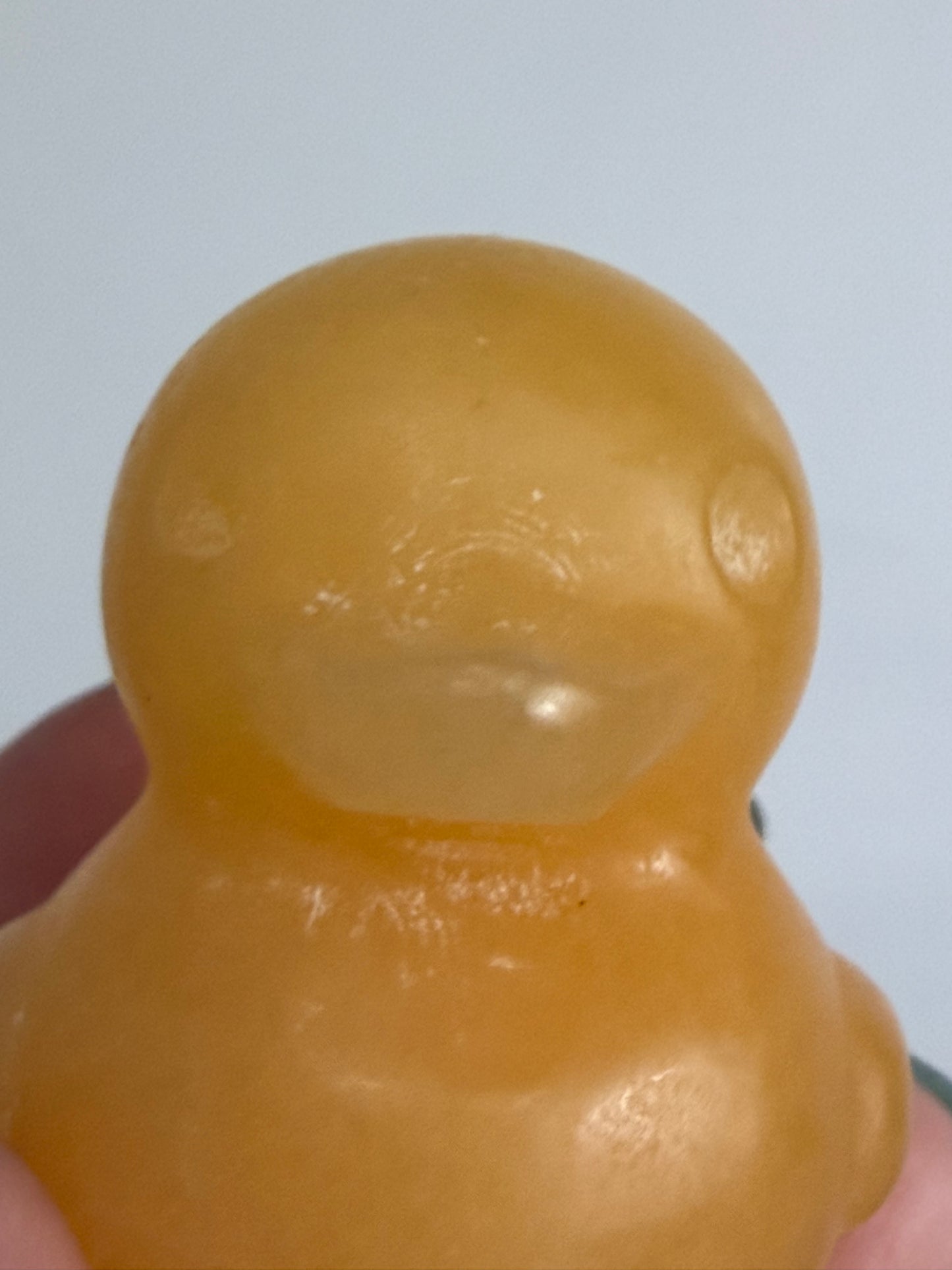 Orange Calcite Duck Carving – 140g 5.5cm