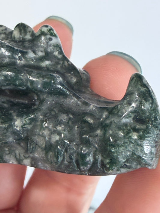 Moss Agate Dragon Head Carving 5cm A -