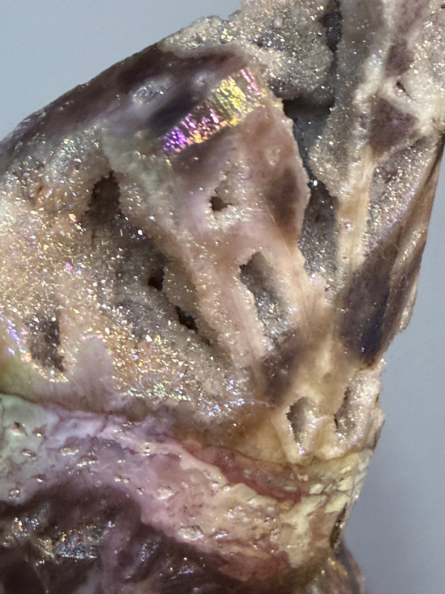 🌈 Aura Sphalerite Druzy Butterfly Carving E