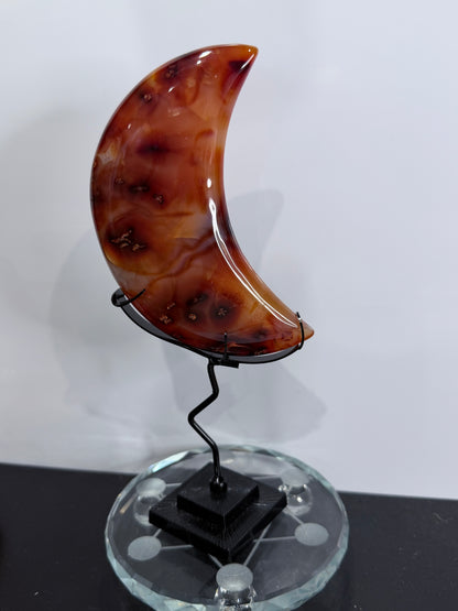 Carnelian Druzy Crescent Moon on Stand – 21cm