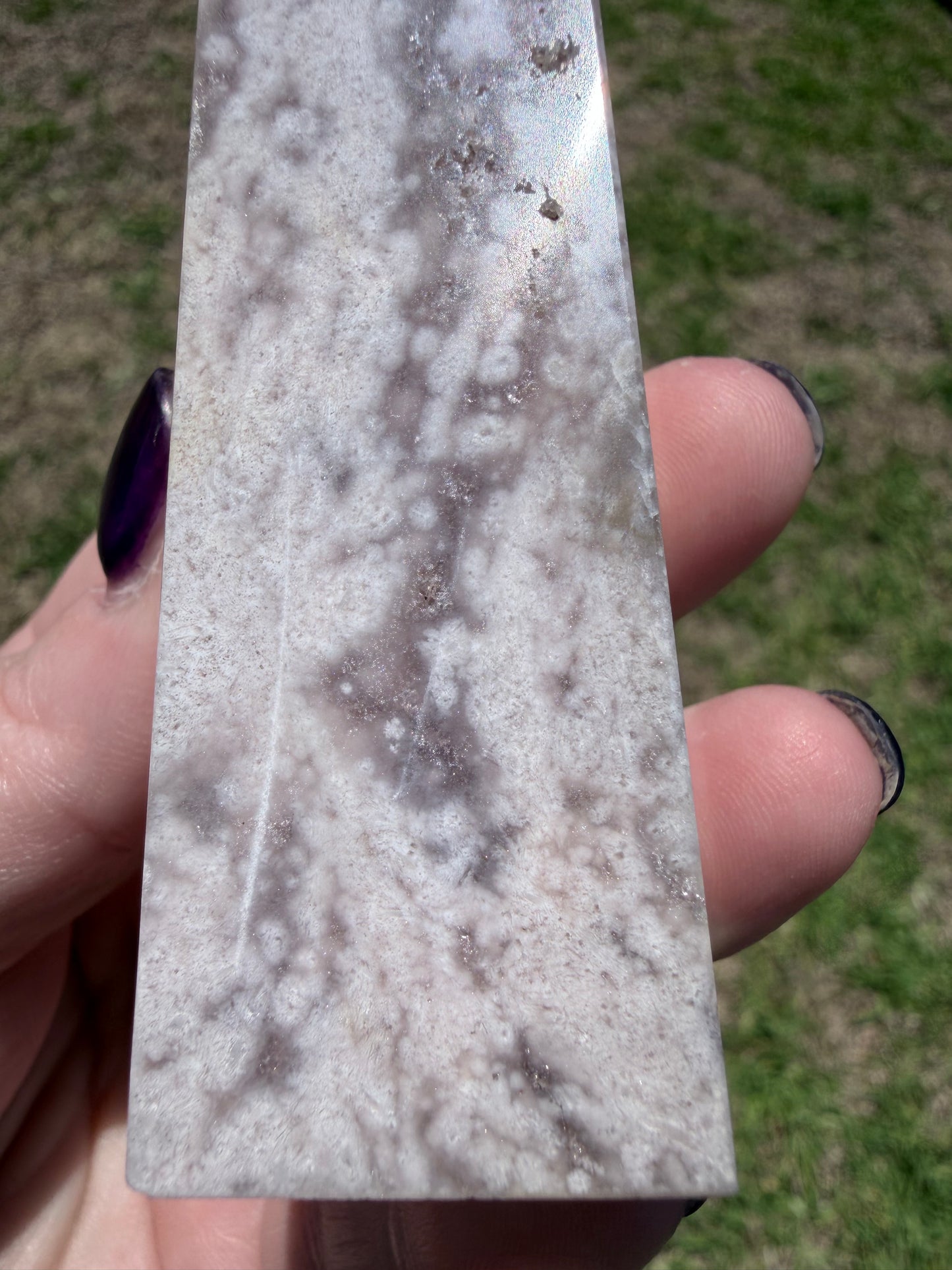 Flower Agate Tower  9.2 × 3 cm | 127 g