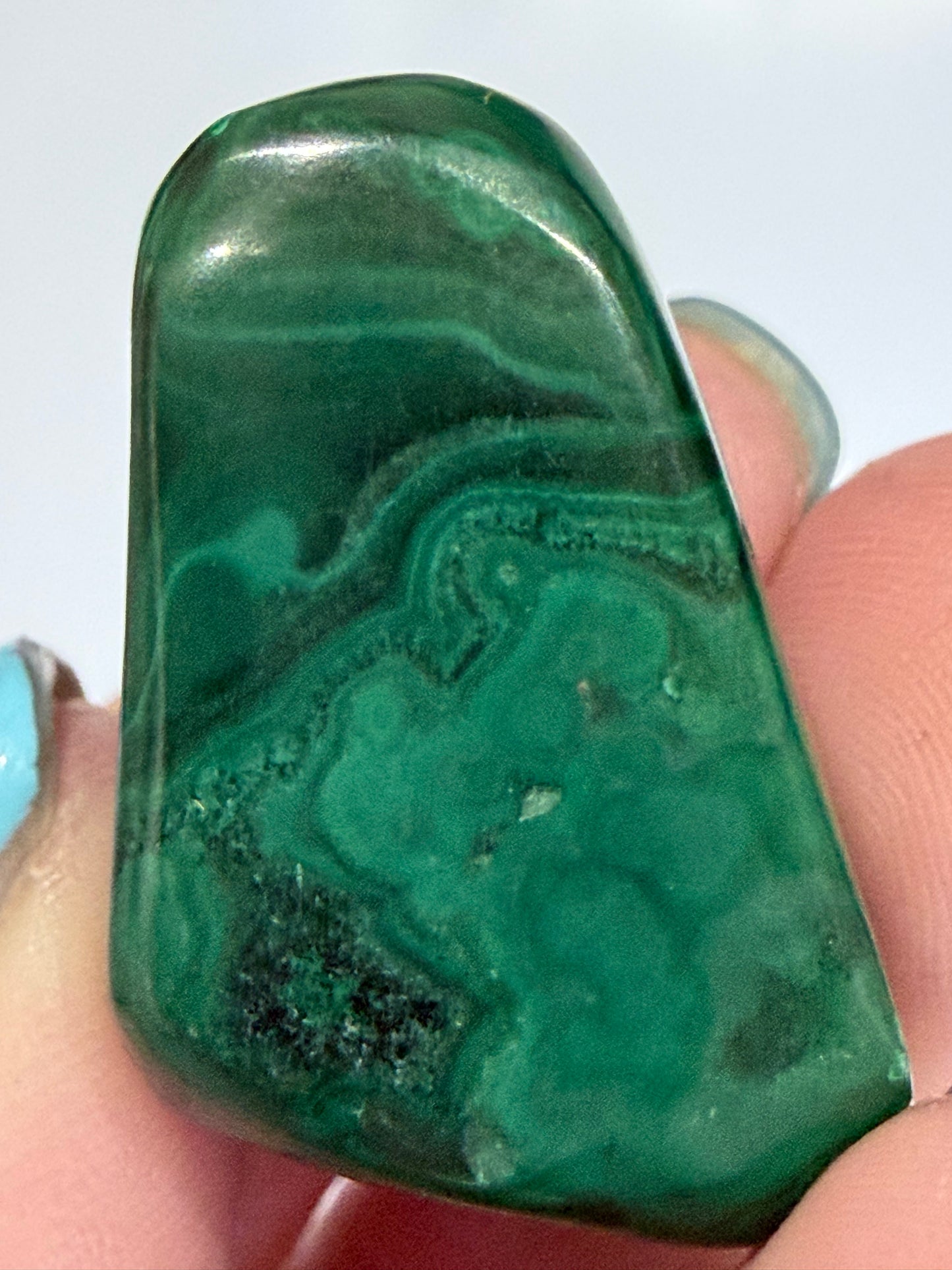 Malachite Polished Tumble Stone – Natural Banded Patterns C -