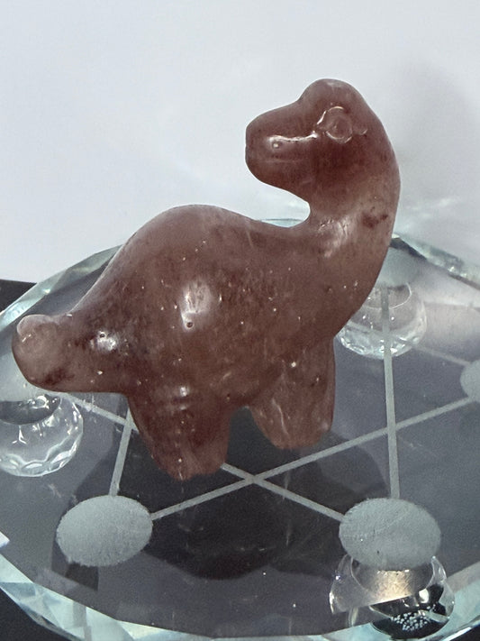 Strawberry Quartz Baby Brontosaurus Crystal Carving – 7cm