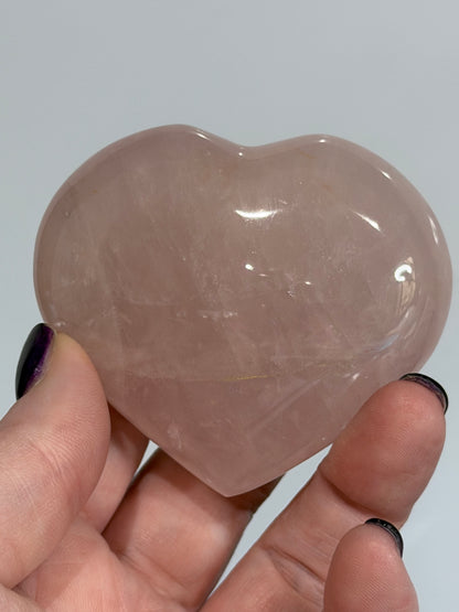 Rose Quartz Heart – C 7cm