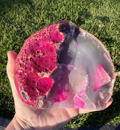 Pink Dyed Agate Geode Lamp – 1kg