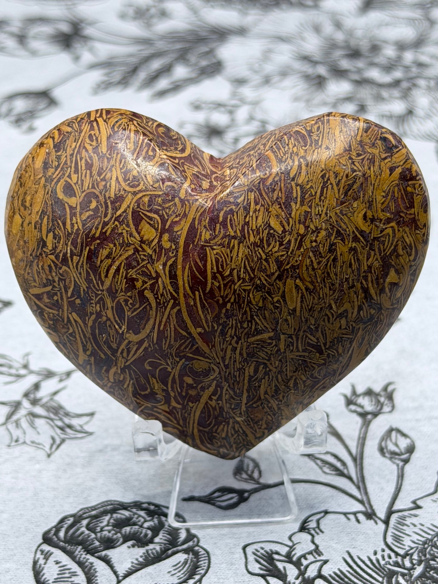 Calligraphy Stone Heart (Calligraphy Jasper / Mariyam Jasper) – 113g | 6 x 5.4cm