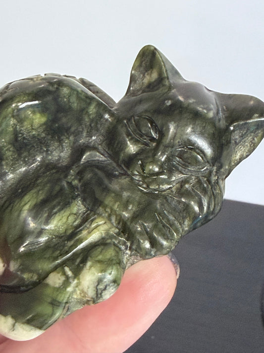 Serpentine Angel Cat Carving – 160g 7cm