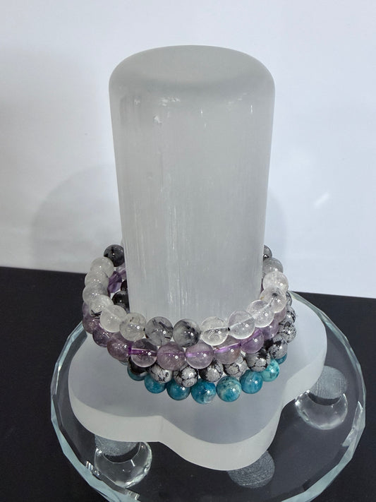 12cm Selenite Bracelet Holder with Removable Base – 585g