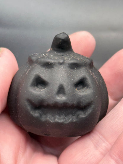 Black Obsidian Pumpkin Carving – 4.5cm