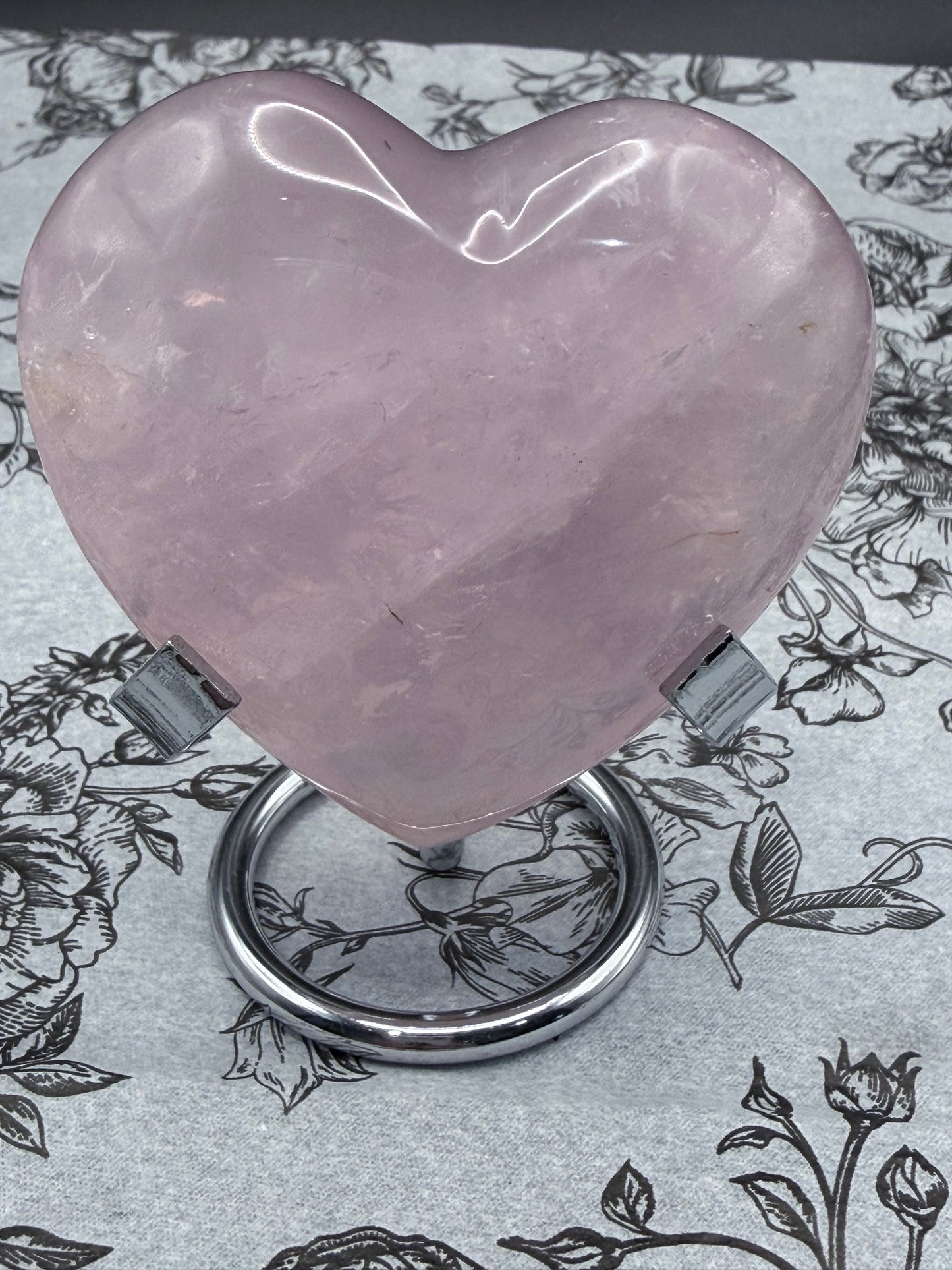 Rose Quartz Heart with Silver Stand – Self Love & Calm (215g | 7.2 × 7cm)