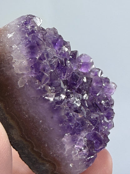 Amethyst Druzy Heart Cluster With Stand – 5cm (B)
